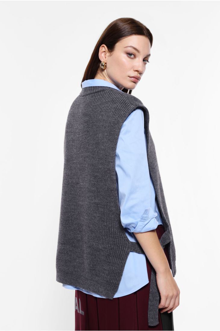Knitted Vest
