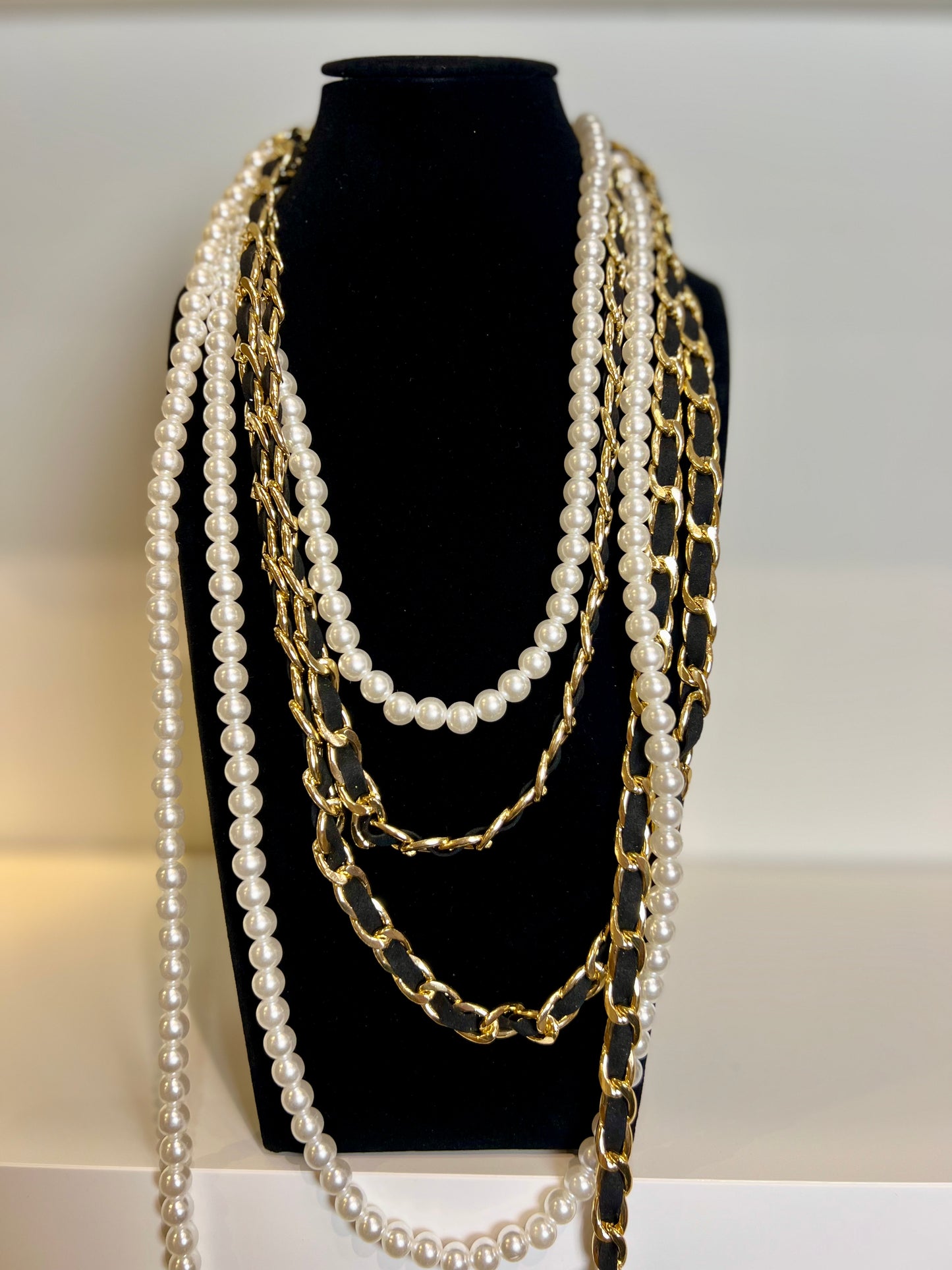 Pearl Necklace with Chain