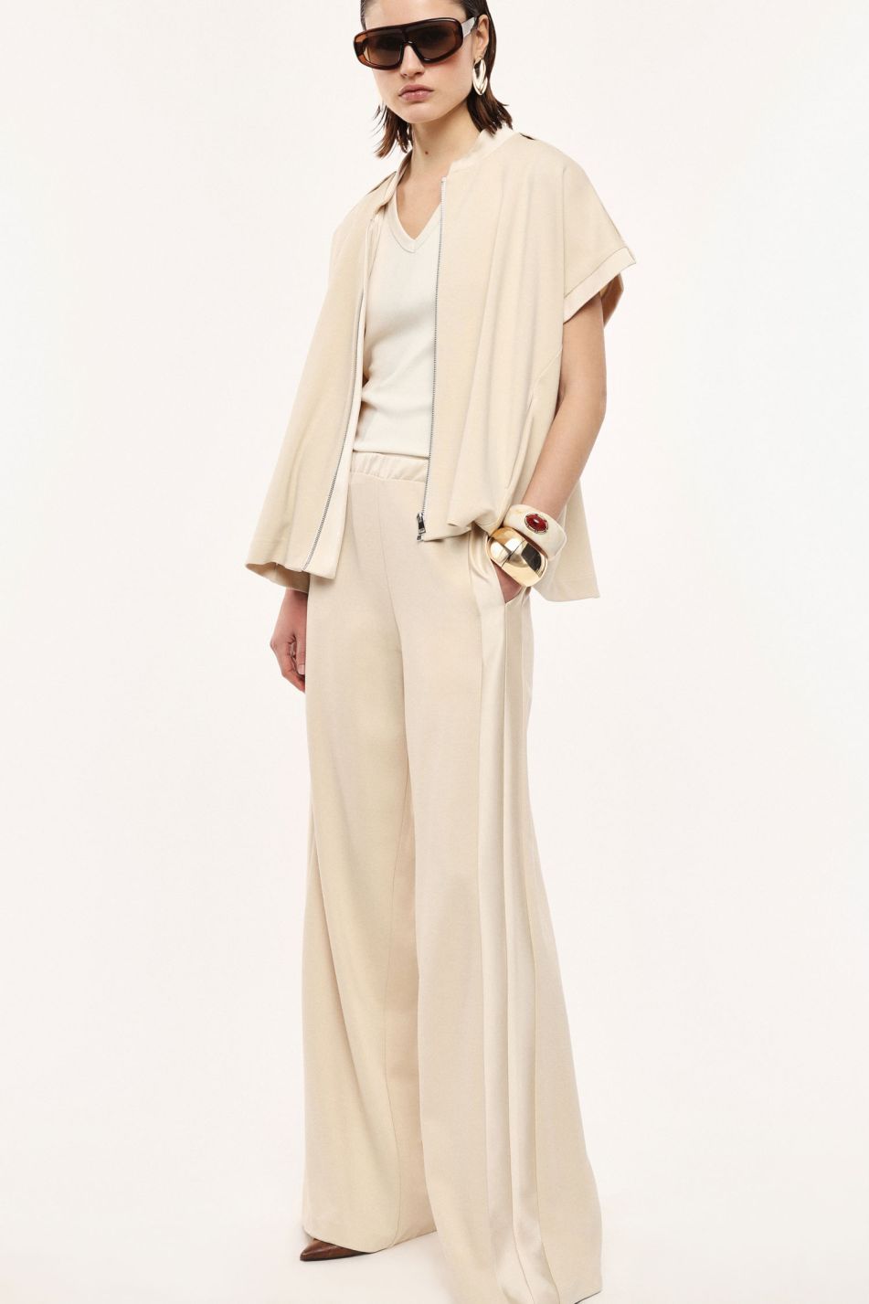 Casual Suit with Silky Straps