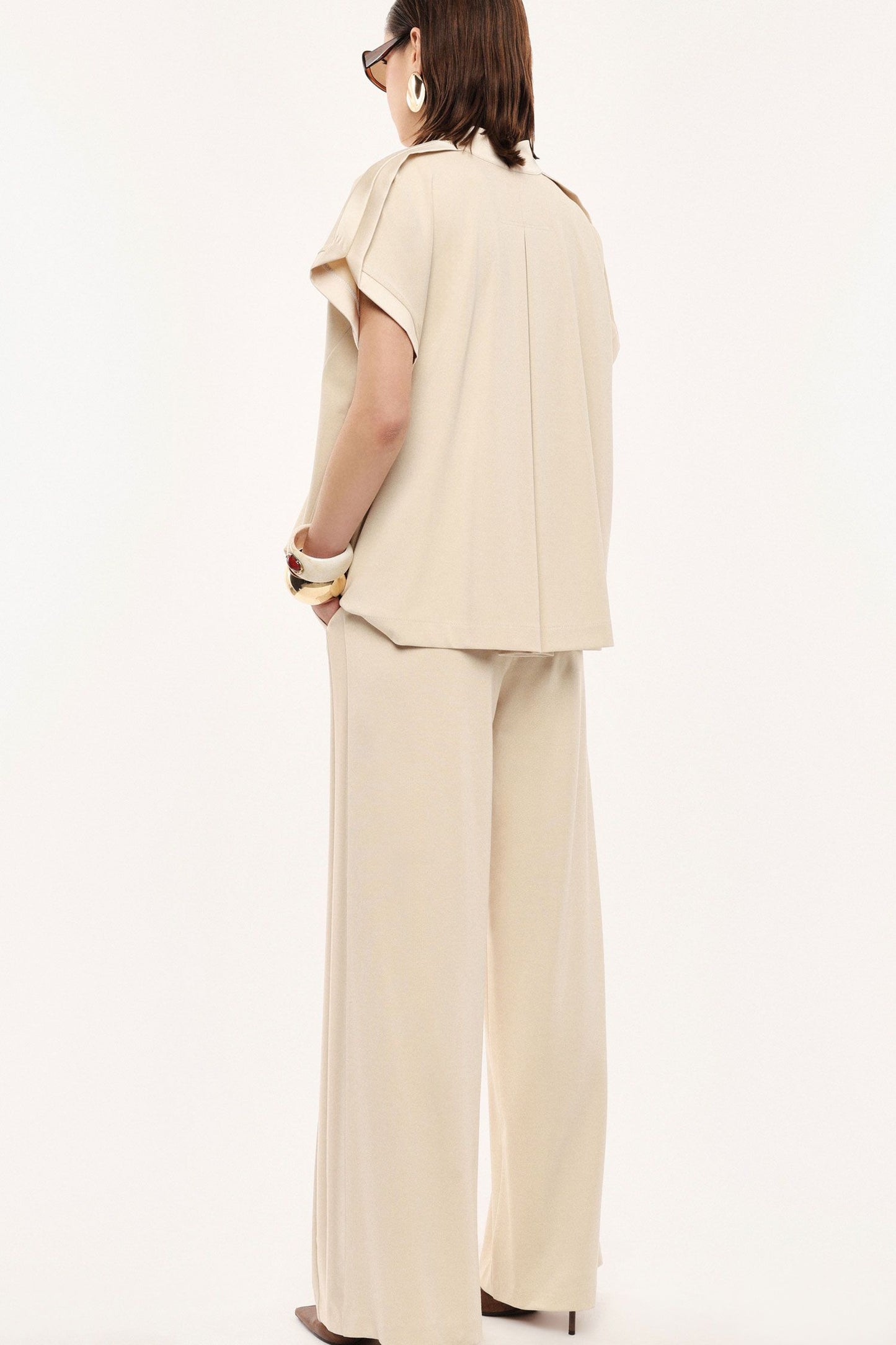 Casual Suit with Silky Straps