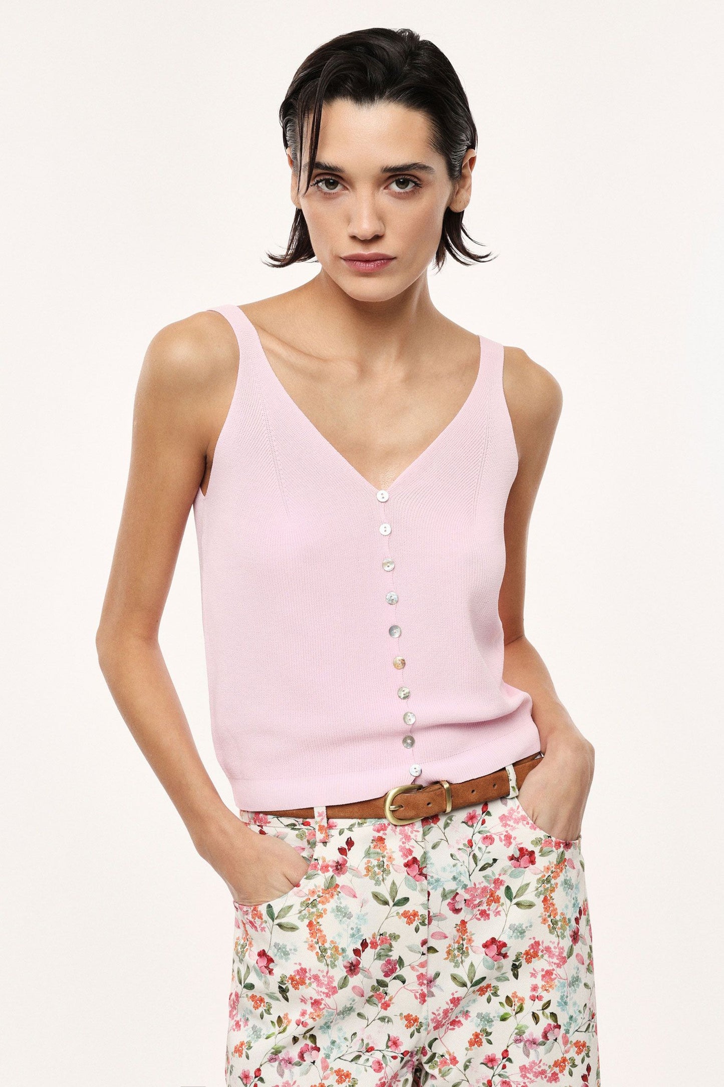 Top with Buttons