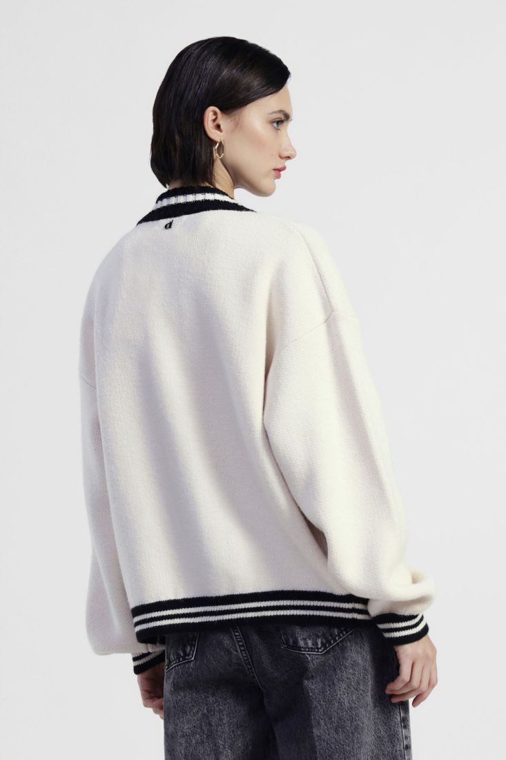 Buttoned Jacket
