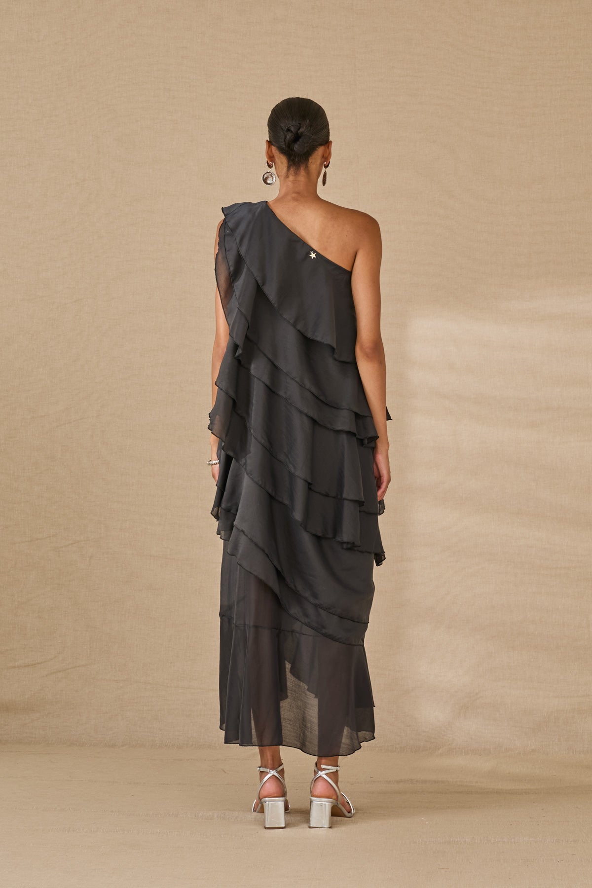 Dress Waves