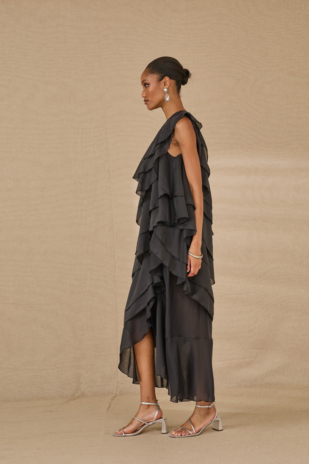 Dress Waves