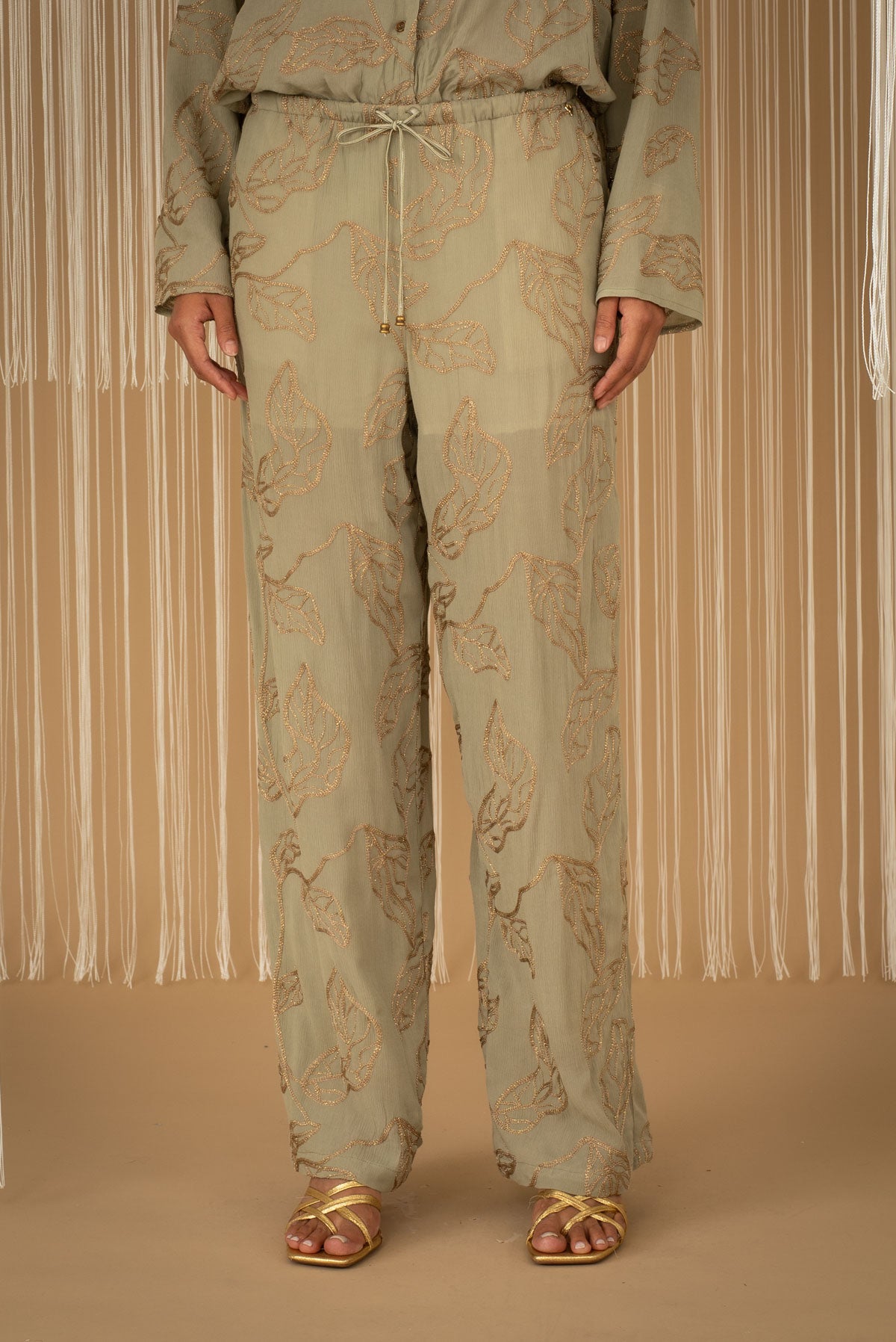 Trousers With Embroidery