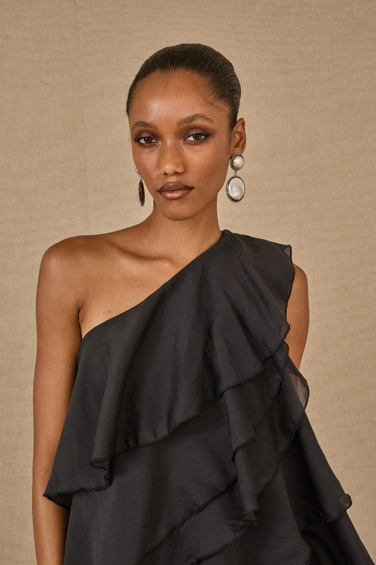 Dress Waves