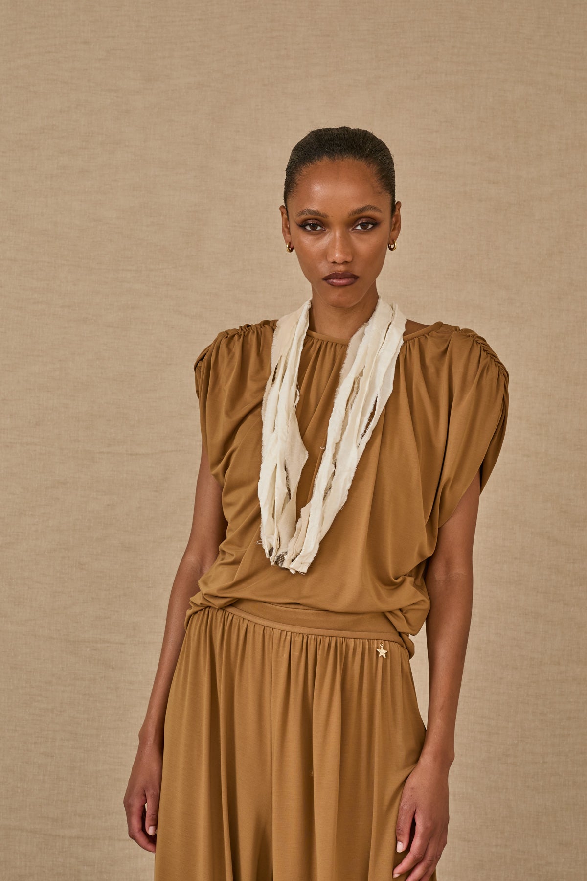 T Shirt Shoulder Straps