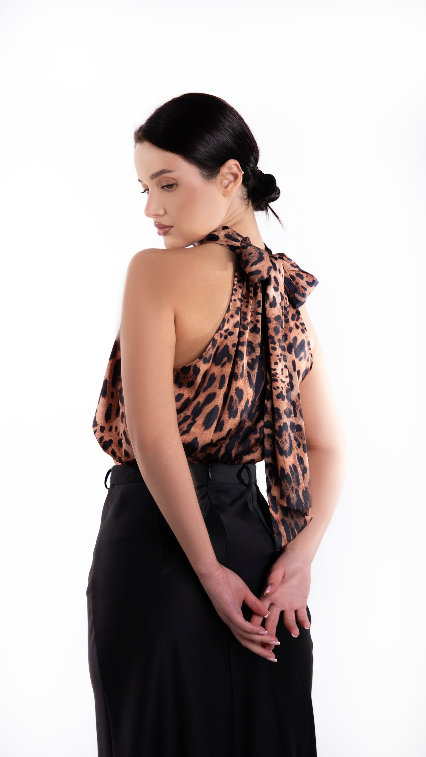 Bow Top/Leo