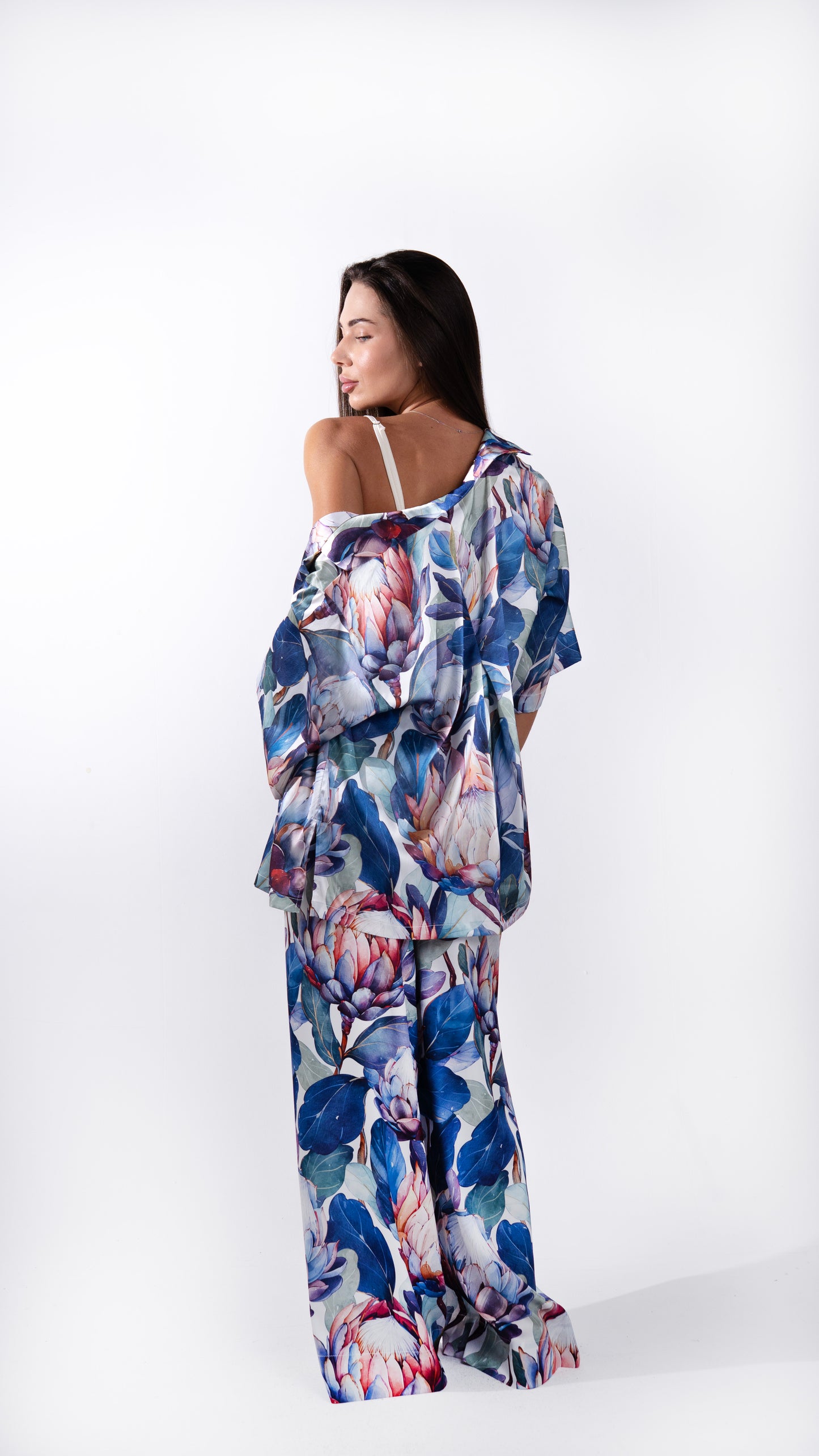Bali Kimono/Protea