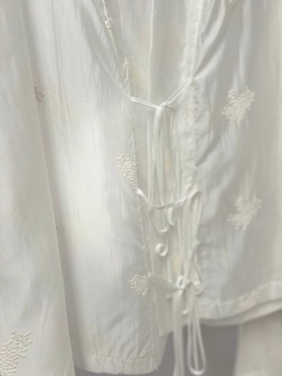 Suit Vanila
