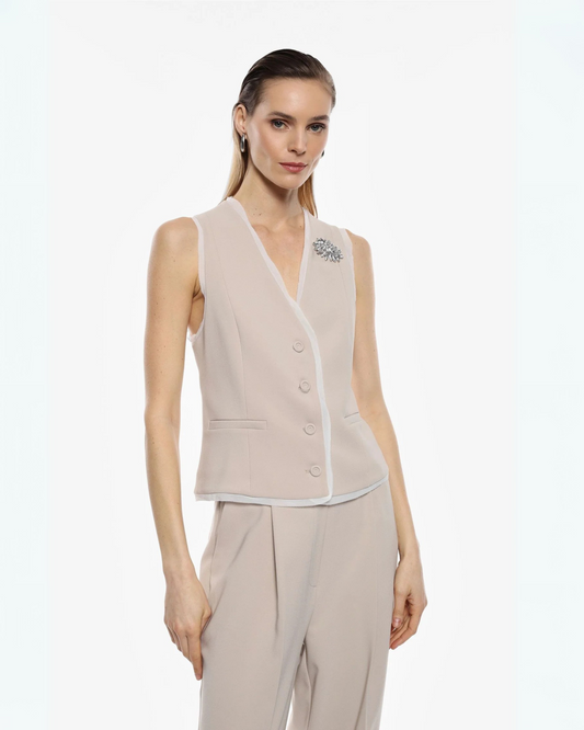 Vest with Brooch