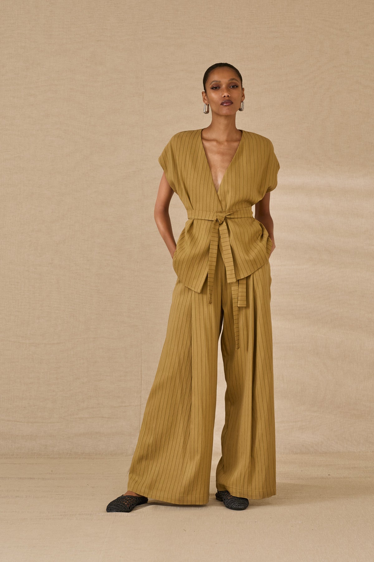 PRIVEE Vest Desert