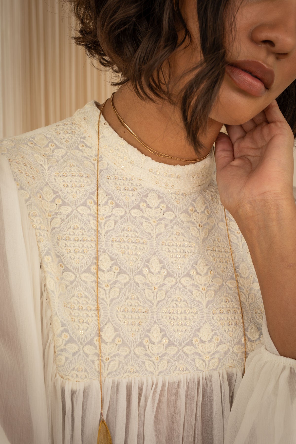 Blouse Leaflet