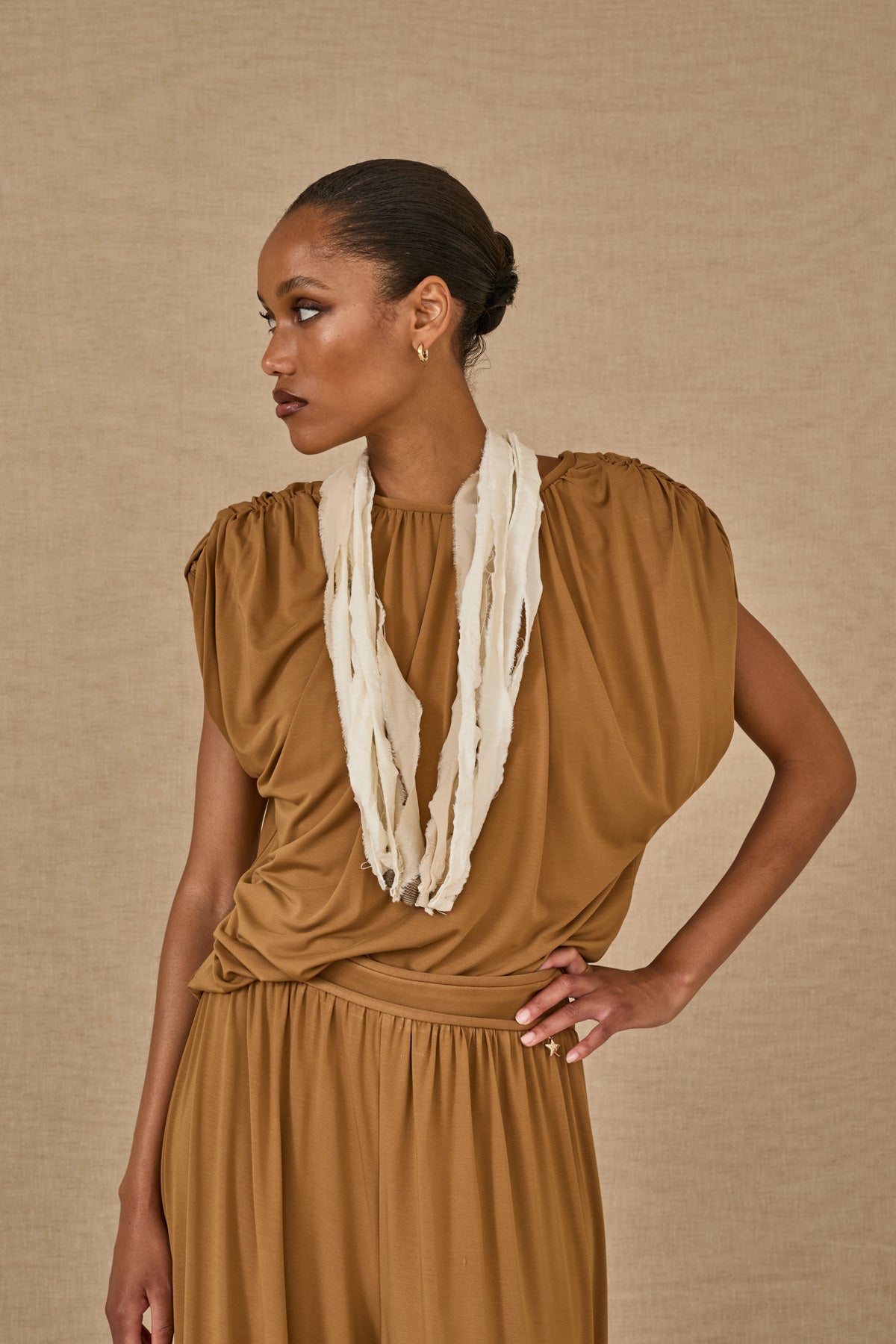 T Shirt Shoulder Straps